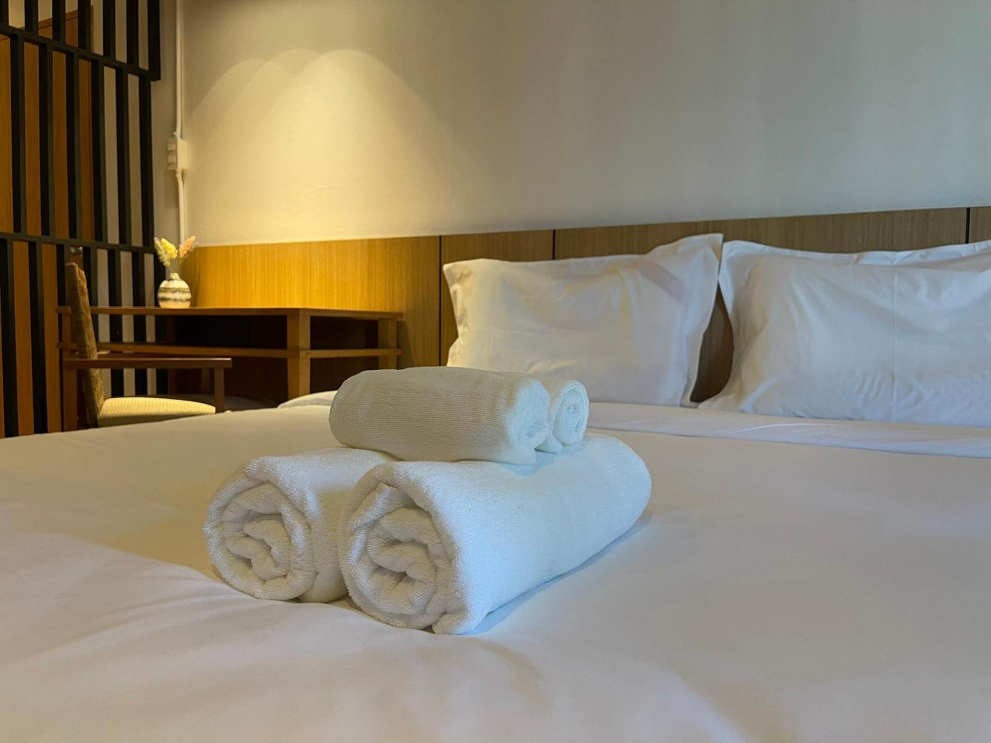 צ'יאנג מאי The Corner มุมม่วน คาเฟ่ แอนด์ โฮสเทล Mummuan Hostel מראה חיצוני תמונה